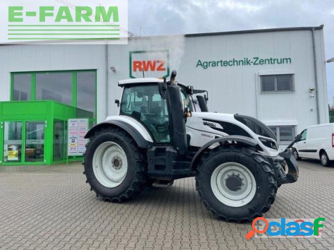 Valtra t 254 versu