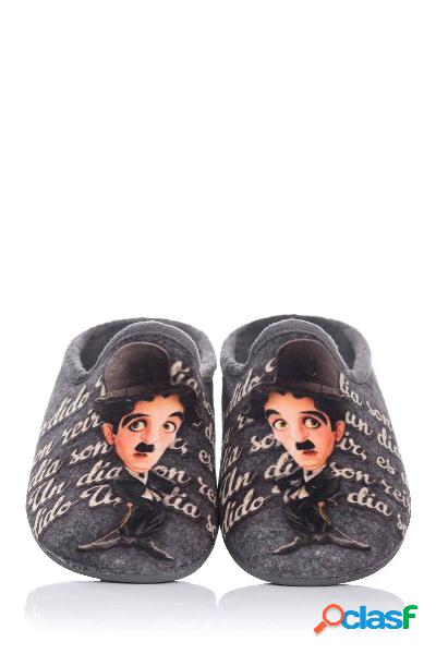 Zapatilla de casa - Charles Chaplin