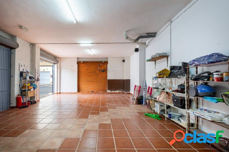 AMPLIO LOCAL EN VENTA ZAIDIN