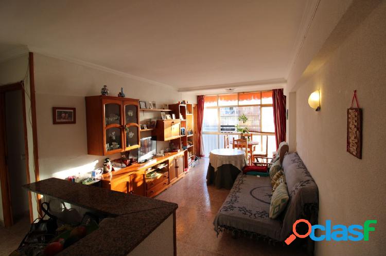 APARTAMENTO DE 2 HB. en TORRENOVA.