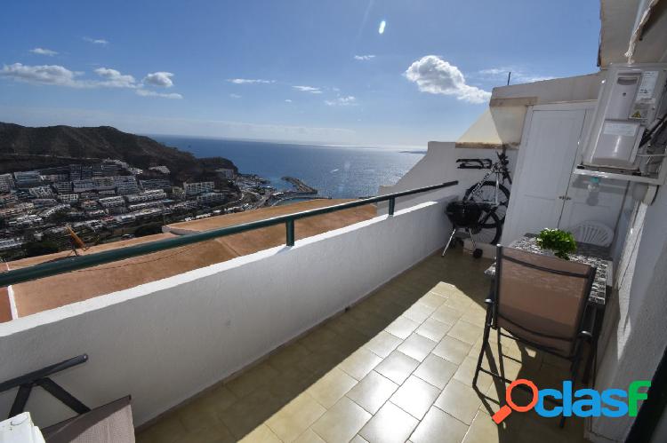 Apartamento reformado con vistas al mar en venta en Puerto