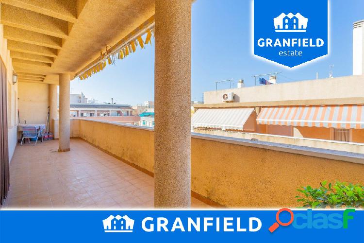 Atico con gran terraza y garaje