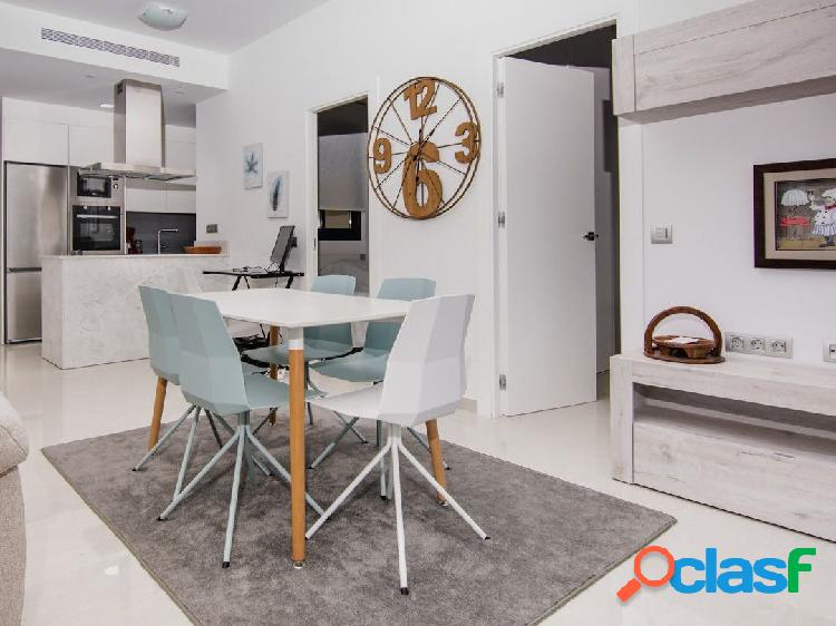 BONITO APARTAMENTO DE 2 HABITACIONES EN TORREVIEJA