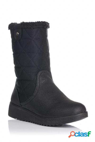 Bota con cuña