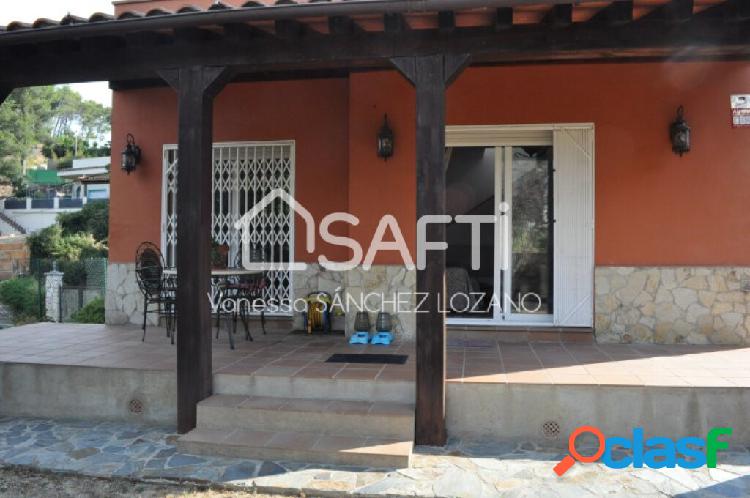CASA EN VENTA INDEPENDIENTE EN STA SUSANA
