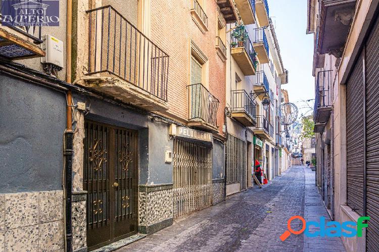 CASA PARA REFORMAR O COMO SOLAR EN EL CENTRO DE ALCALA LA