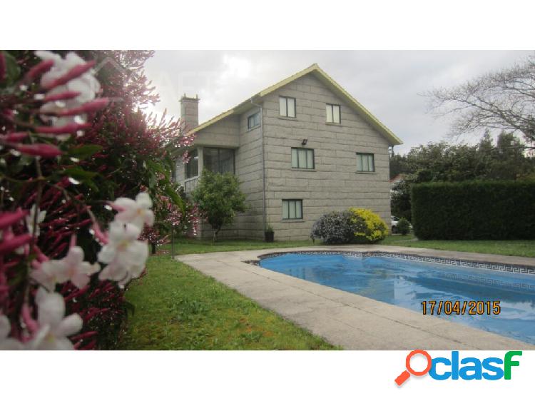 CHALET Exclusivo / 471 m² construidos