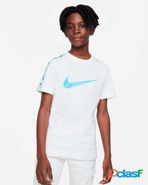 Camiseta Nike Sportswear Repeat Swoosh