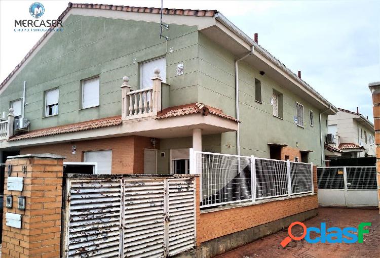 Chalet adosado en venta en Calle Agust\xc3\xadn