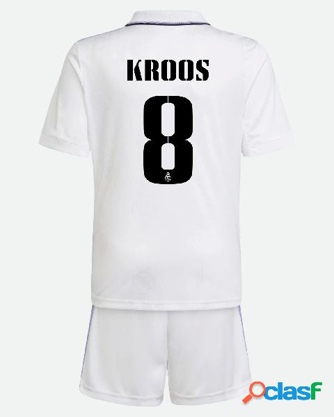 Conjunto 1ª Real Madrid 2022/2023 de Kroos
