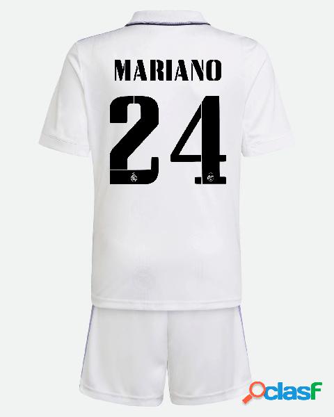 Conjunto 1ª Real Madrid 2022/2023 de Mariano