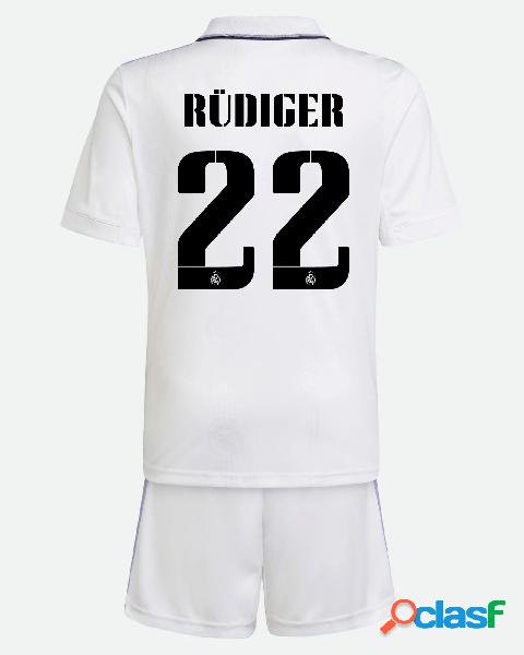 Conjunto 1ª Real Madrid 2022/2023 de Rüdiger