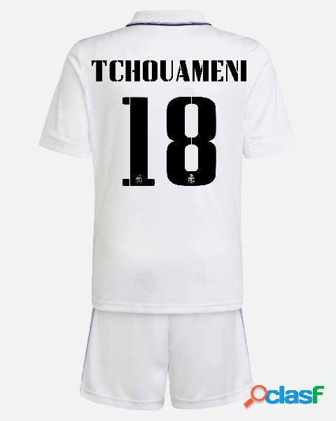 Conjunto 1ª Real Madrid 2022/2023 de Tchouameni