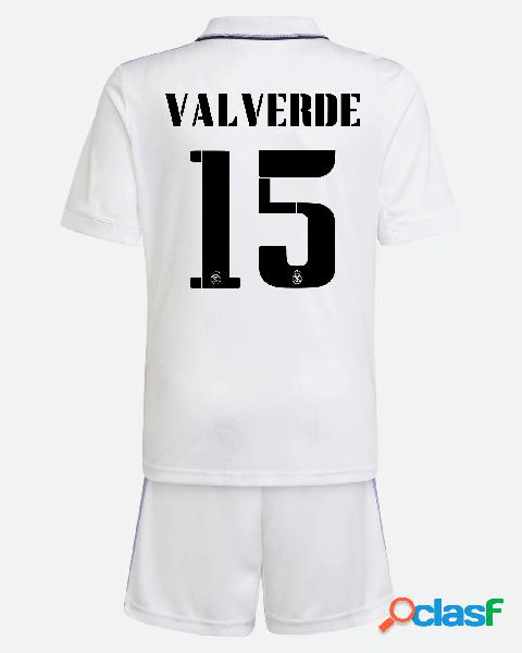 Conjunto 1ª Real Madrid 2022/2023 de Valverde