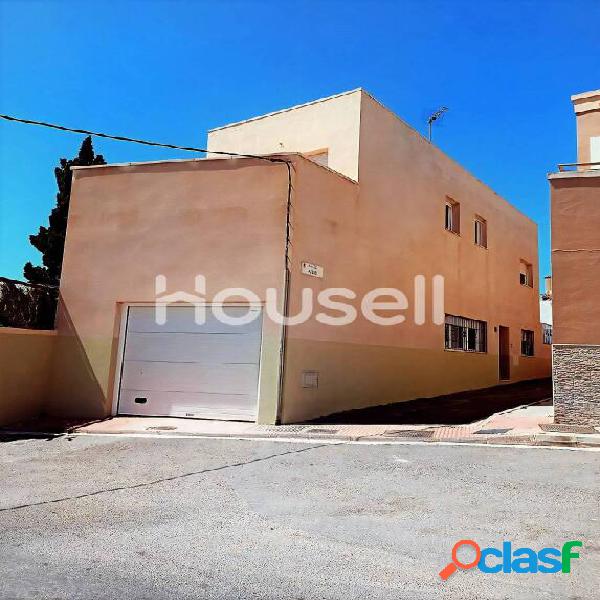 Dúplex en venta de 111 m² en Calle Piñas, 04120 Almería