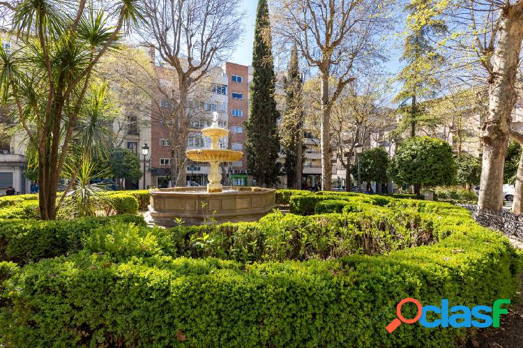 EDIFICIO EN PLENO CENTRO DE GRANADA!! IDEAL INVERSORES!!