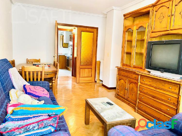 EN ZONA RESIDENCIAL DE CHALETS DEL BARRIO DE LA SAL