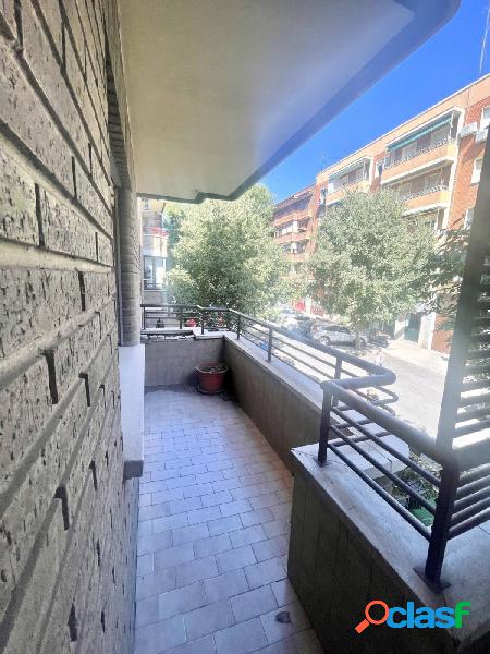 Estupendo piso exterior, con una ubicaci\xc3\xb3n
