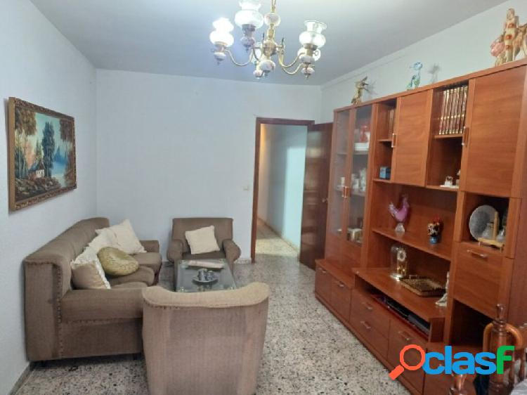 ¡¡ Gran piso amueblado a la venta !!