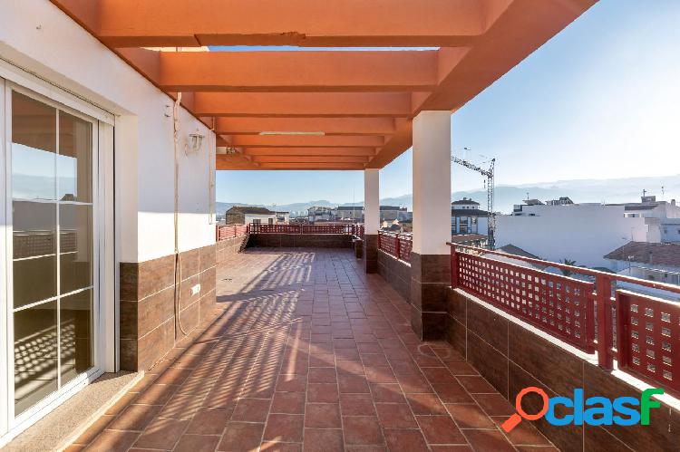 IMPRESIONANTE ATICO VISTAS PANORAMICAS 360 EN PLENO CENTRO