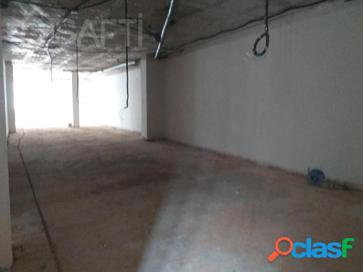 LOCAL COMERCIAL DE 145 MTS. EN CAUDETE --SIN COMISION DE