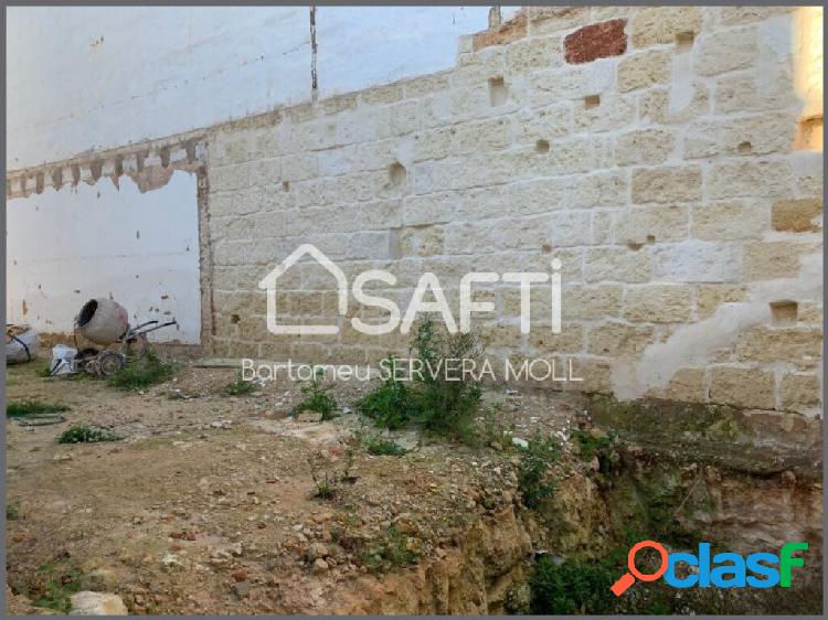 MAGNÍFICA PARCELA DE 94 MTS A CONSTRUIR CON PROYECTO Y
