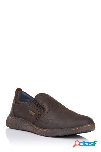 Mocasín con membrana impermeable