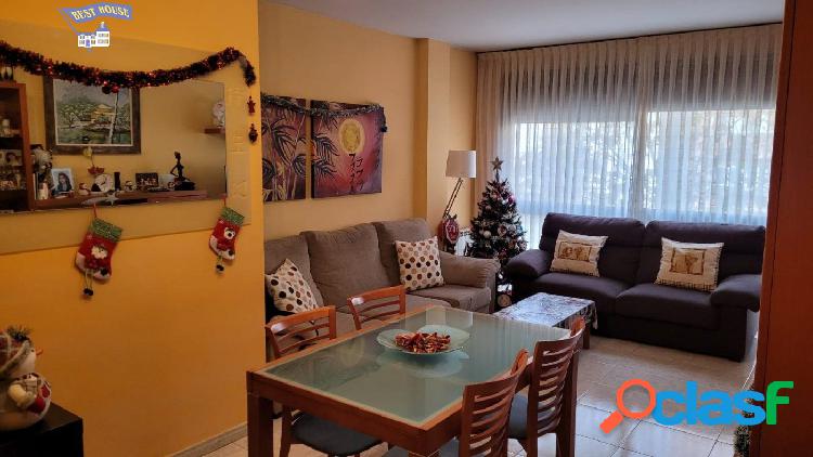 PISO DE 3 HAB, BALCON, PARKING Y TRASTERO EN EL
