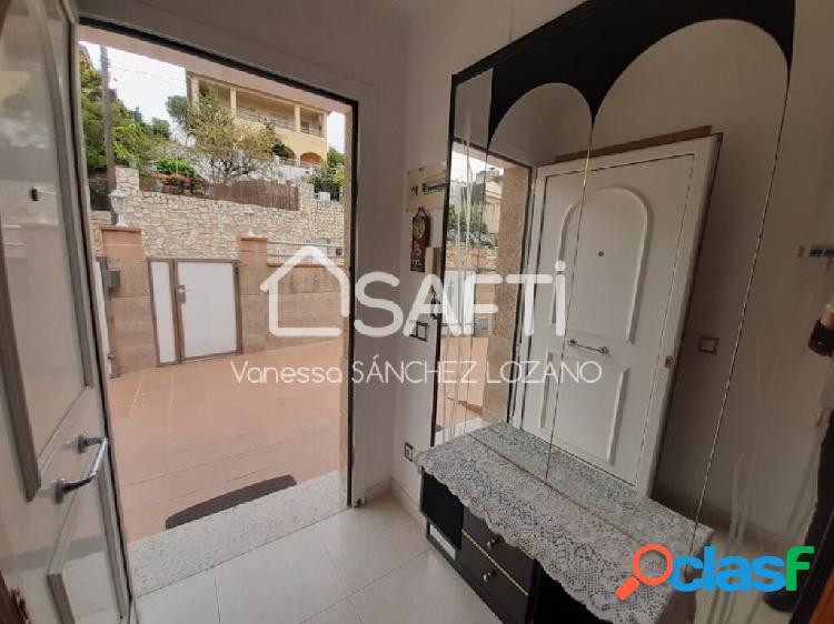 PRECIOSA CASA CON PISCINA Y JARDÍN EN LA MONTAÑA