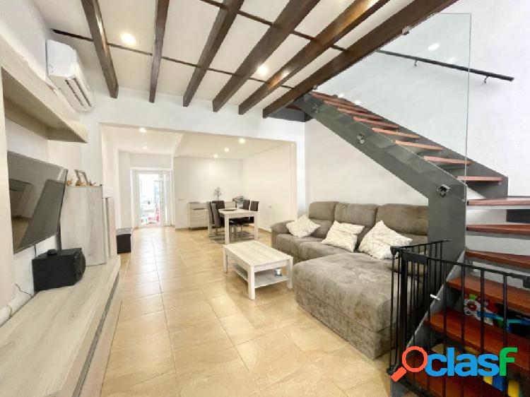PRECIOSA CASA REFORMADA