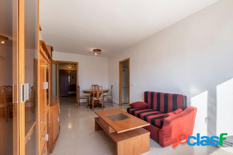 Piso de 3 Habitaciones con parking y trastero en Cambrils