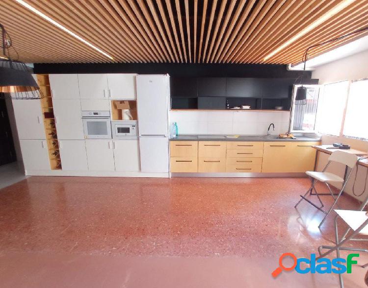 Piso en alquiler de 3 habitaciones sin muebles zona