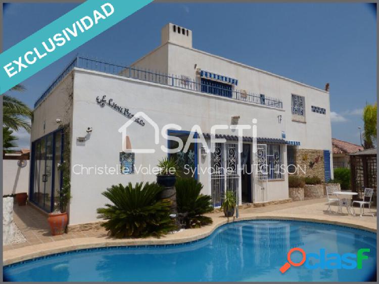 Preciosa casa de 4 dormitorios con piscina, Fortuna