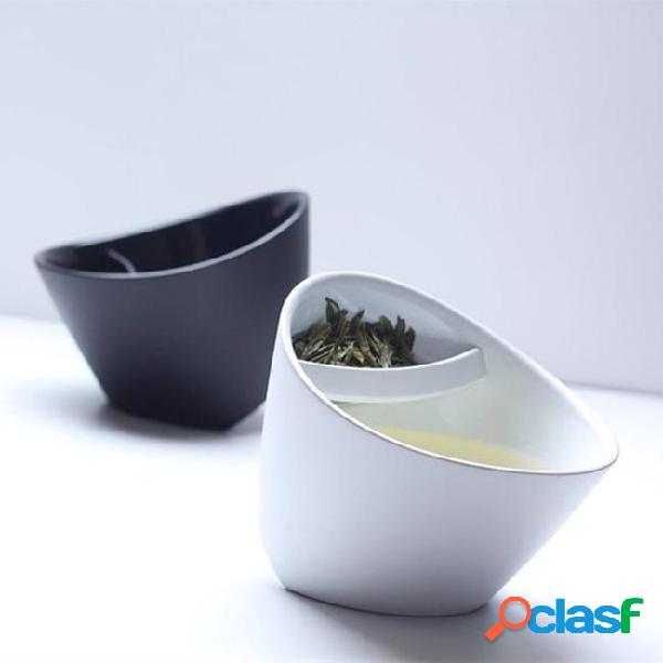 Promotion creative filter teacup plastic tilt tea cup