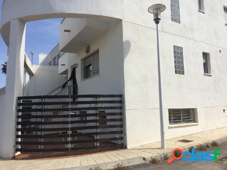 Se Vende Duplex Adosado en El Pozo de los Frailes