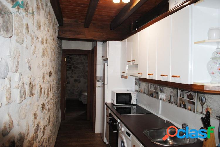 Se alquila apartamento en Laredo