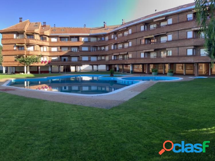 Se vende Impecable Dúplex totalmente amueblado para entrar
