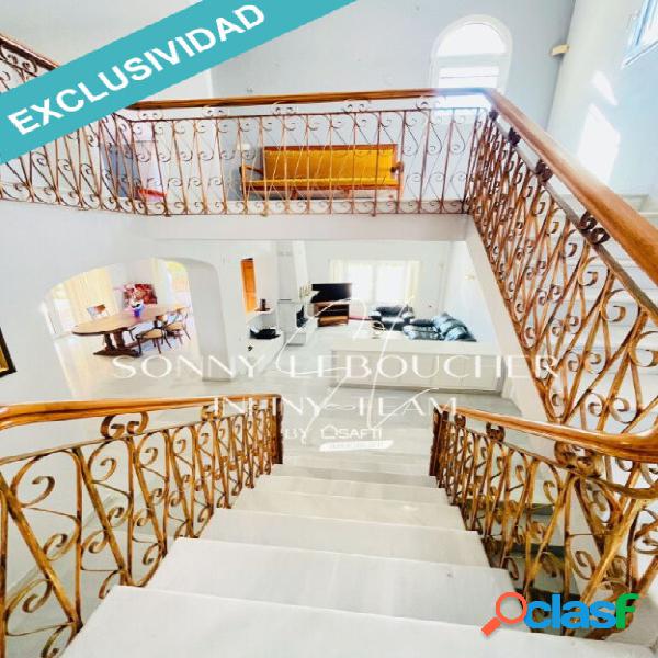 Se vende precioso chalet de 4 dormitorios y 3 baños en