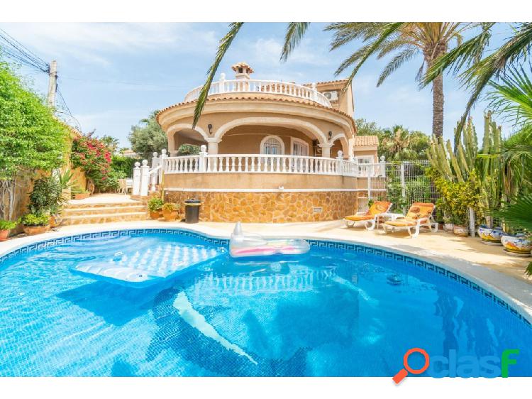 Spanish Villa with Sea Views
