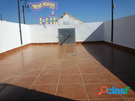 VENTA DE CASA ZONA CASCO ANTIGUO