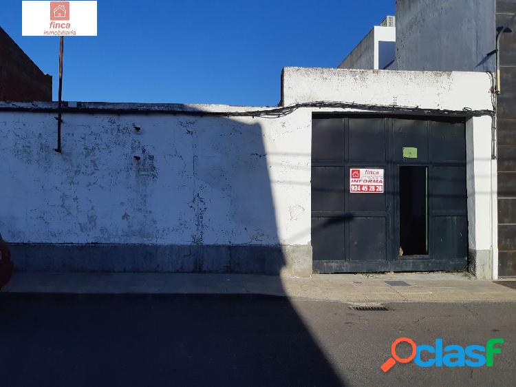 VENTA EN MONTIJO, SOLAR URBANO, AMPLIO IDEAL PARA HACERTE TU