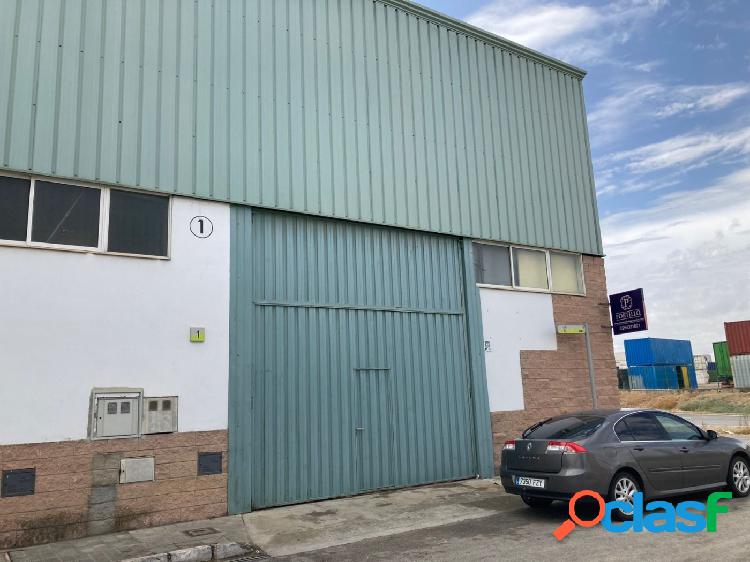 Venta de Nave Industrial en Salteras