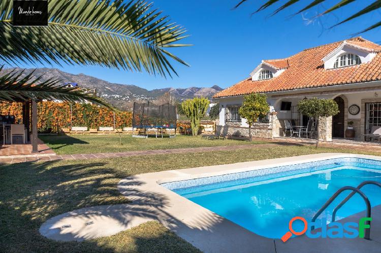 Villa en venta a 1 KLM de la playa, Mijas (El Lagarejo)